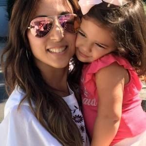 Meet your Posher, Christina